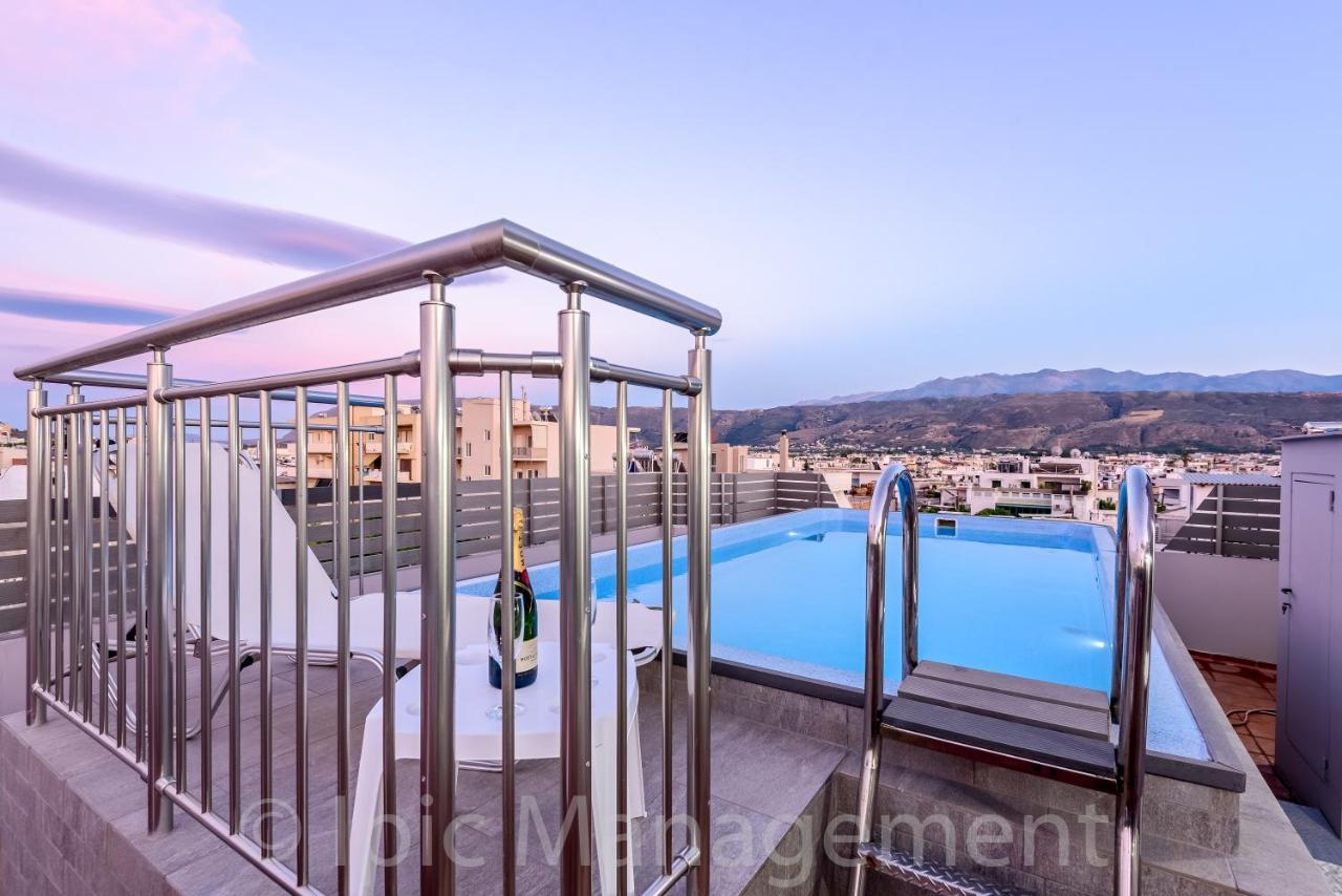 City Center Apartment With Rooftop Swimming Pool Chania  ภายนอก รูปภาพ